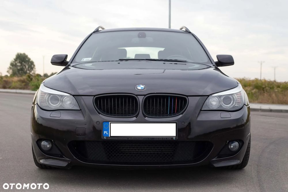 BMW Seria 5 530d Touring - 11