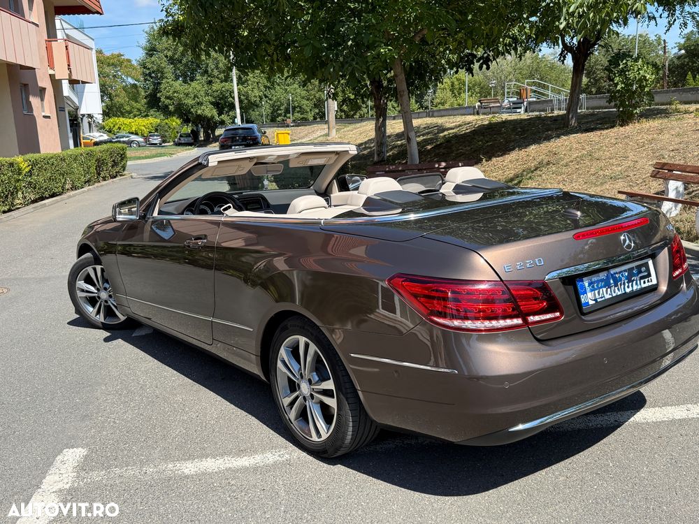 Mercedes-Benz E - 27