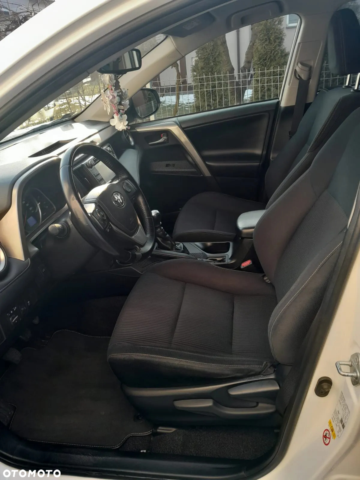 Toyota RAV4 2.0 D-4D Prestige - 12