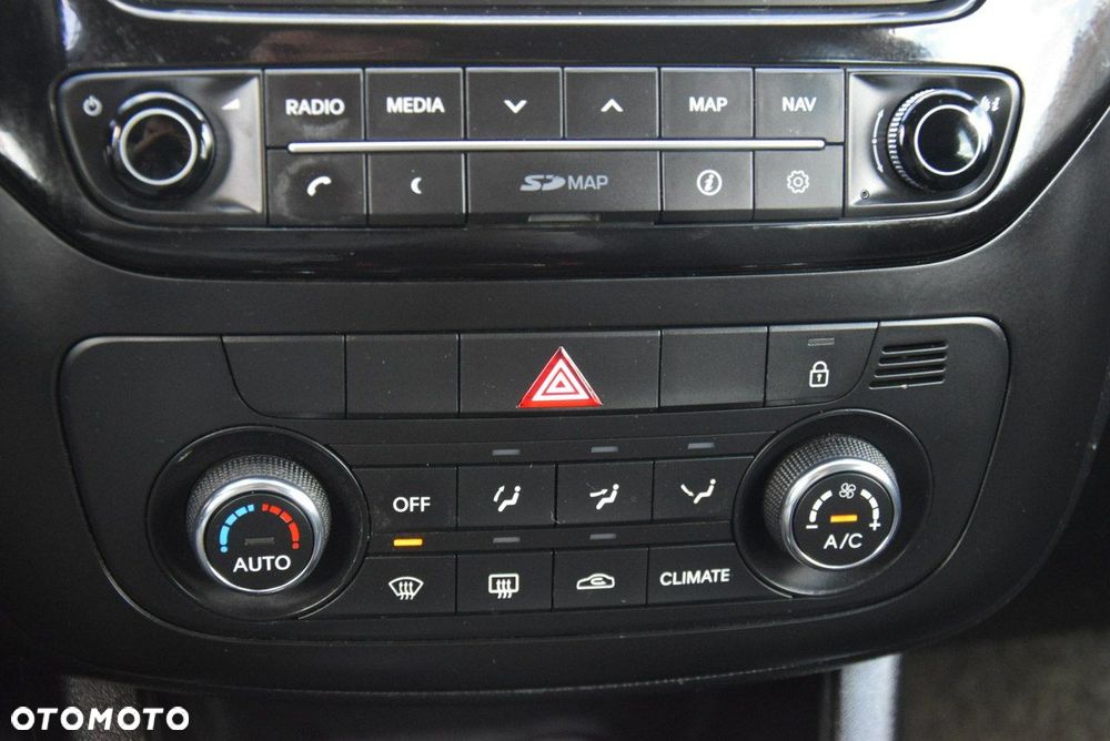Kia Venga 1.4 CVVT Attract - 18