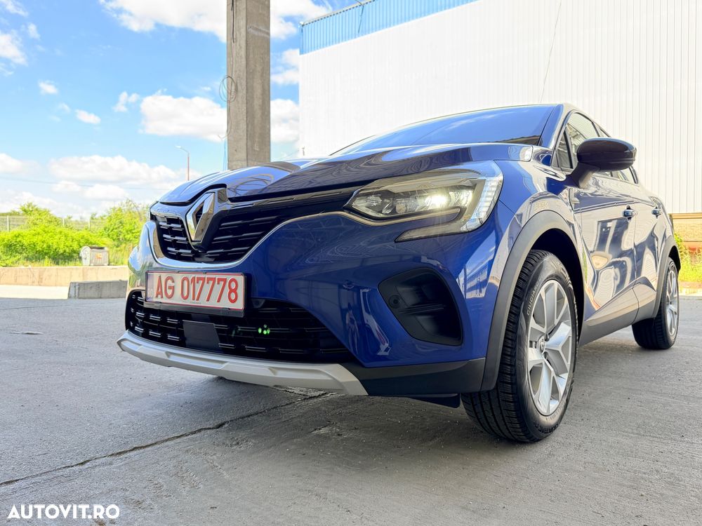 Renault Captur - 36