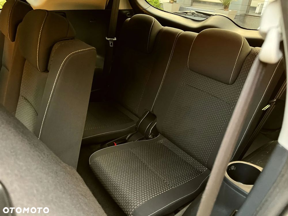 Toyota Verso 1.8 7-Sitzer Comfort - 24