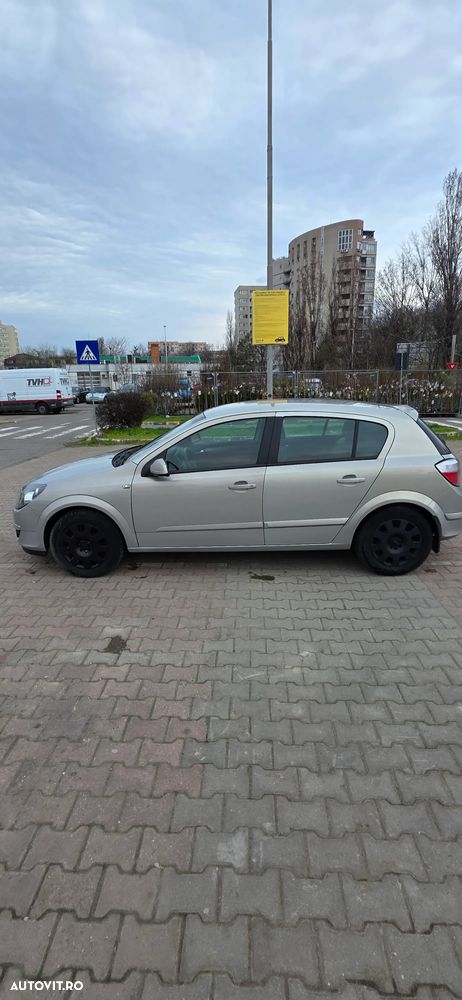 Opel Astra 1.4 - 4