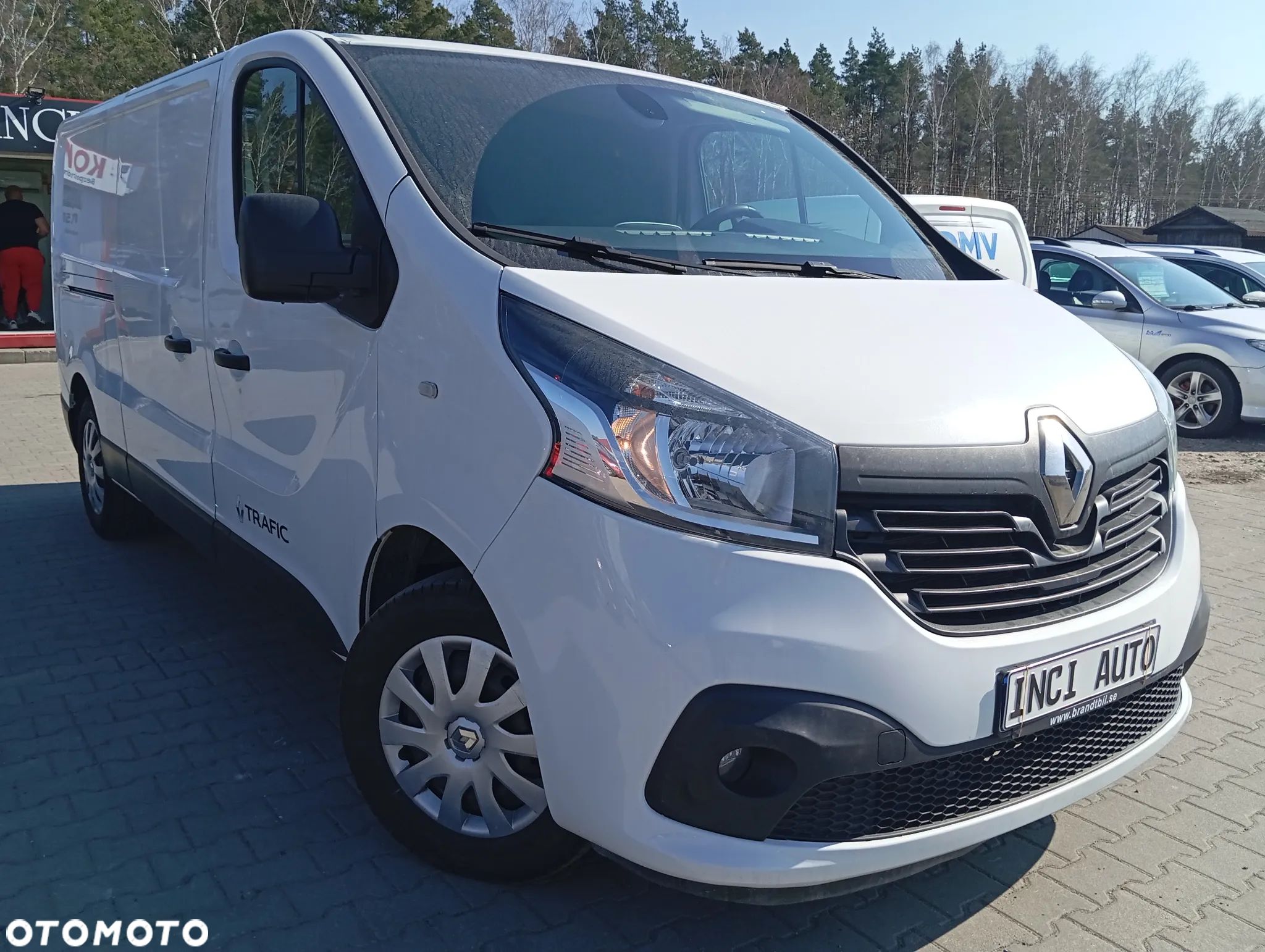 Renault Trafic - 1