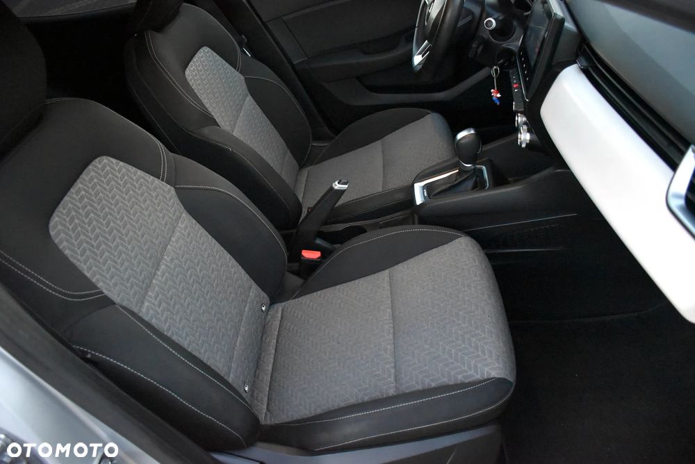 Renault Clio - 24