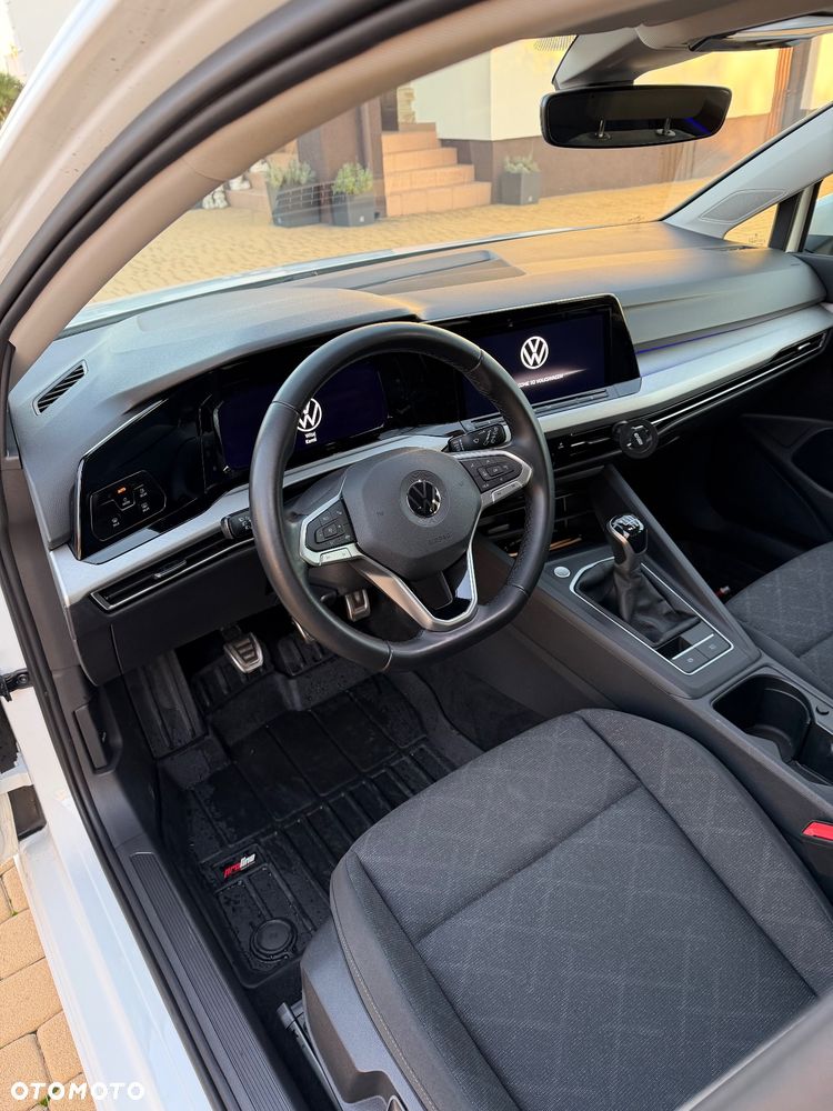 Volkswagen Golf VIII 1.5 TSI EVO Life - 6