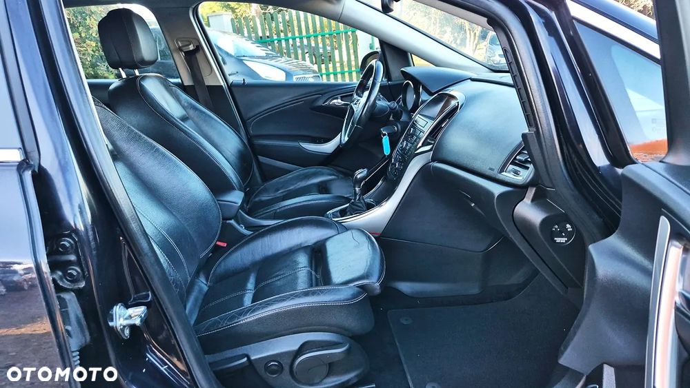 Opel Astra 1.4 Turbo Cosmo - 38