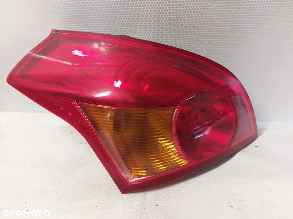 .  LAMPA TYL TYLNA LEWA KIA PRO CEED 1 - 1