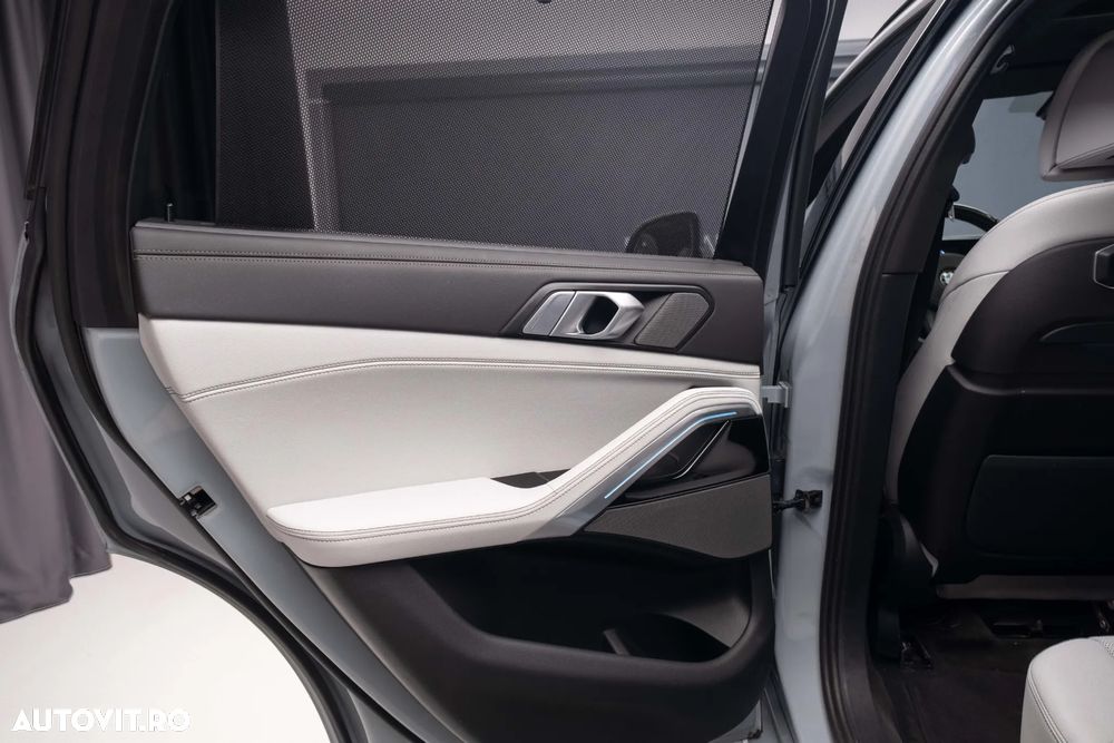 BMW X6 - 32
