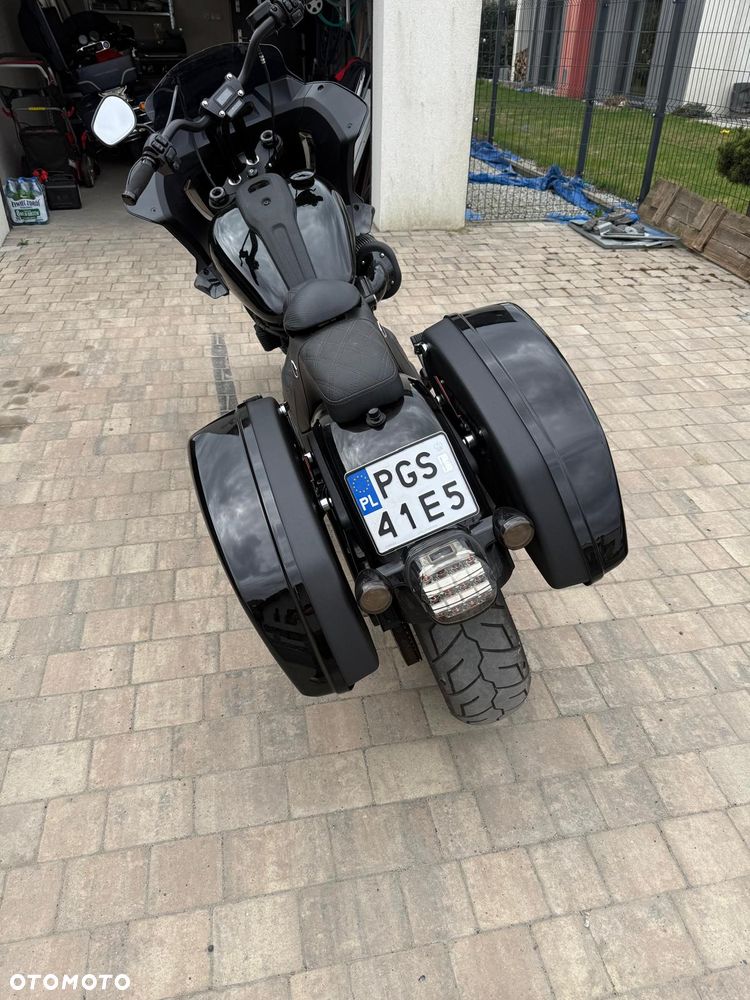 Harley-Davidson Softail Low Rider - 4