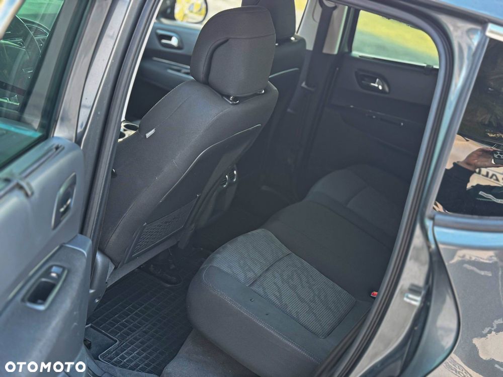 Peugeot 3008 2.0 HDi Active - 19