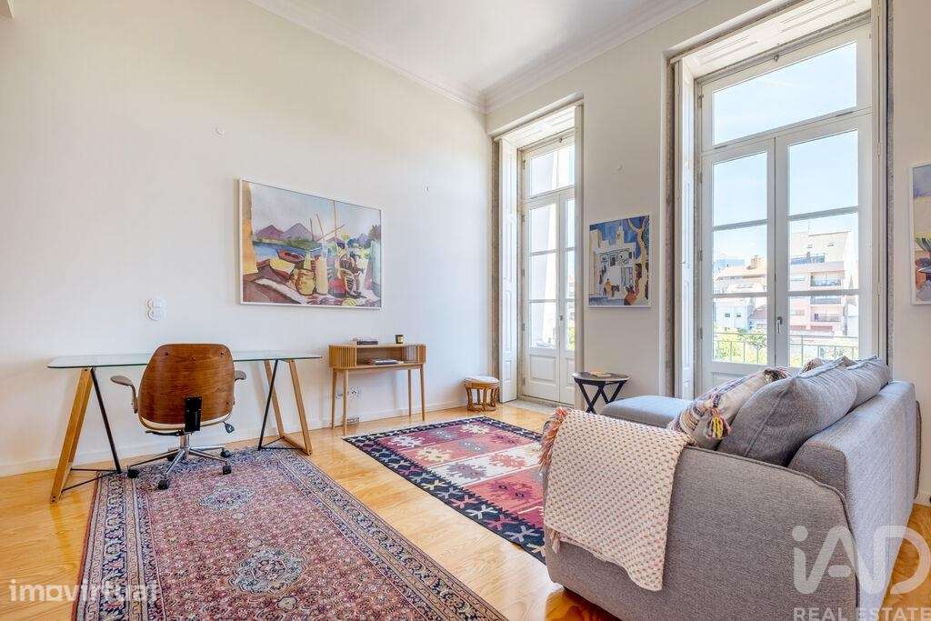 Apartamento T1 em Paranhos de 83 m2 - Grande imagem: 2/40