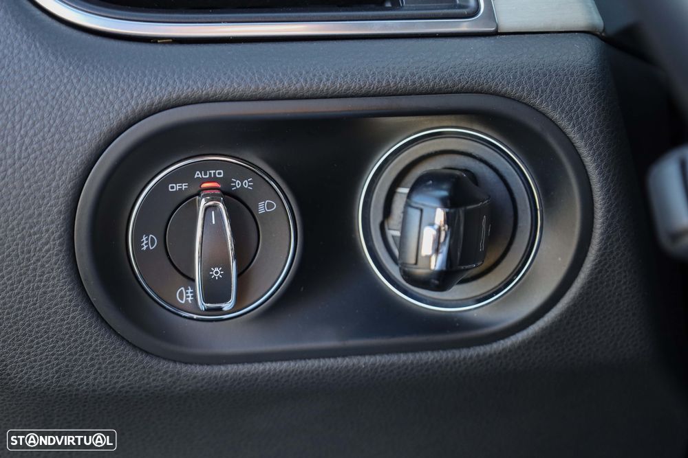 Porsche Macan S - 41