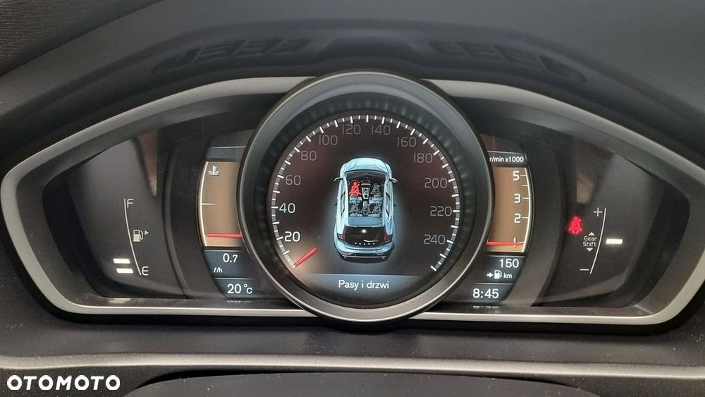 Volvo V40 - 14