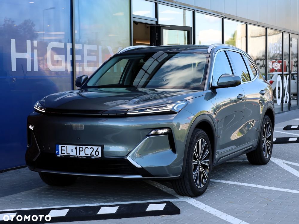 Geely Starray EM-i 1.5 PHEV Max - 35