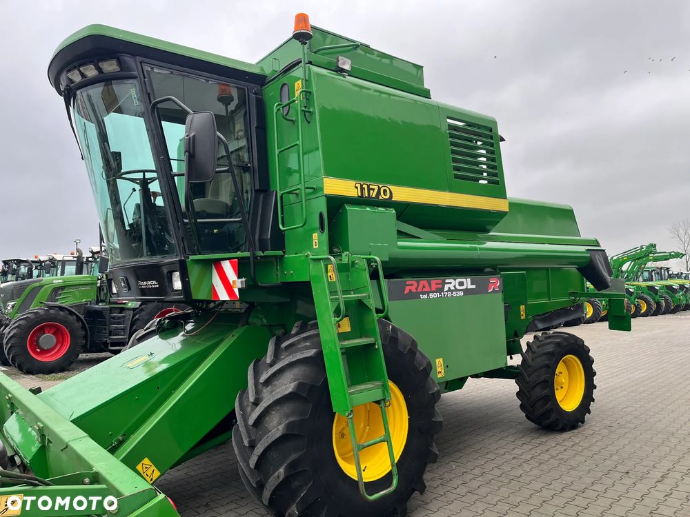John Deere 1170 - 8