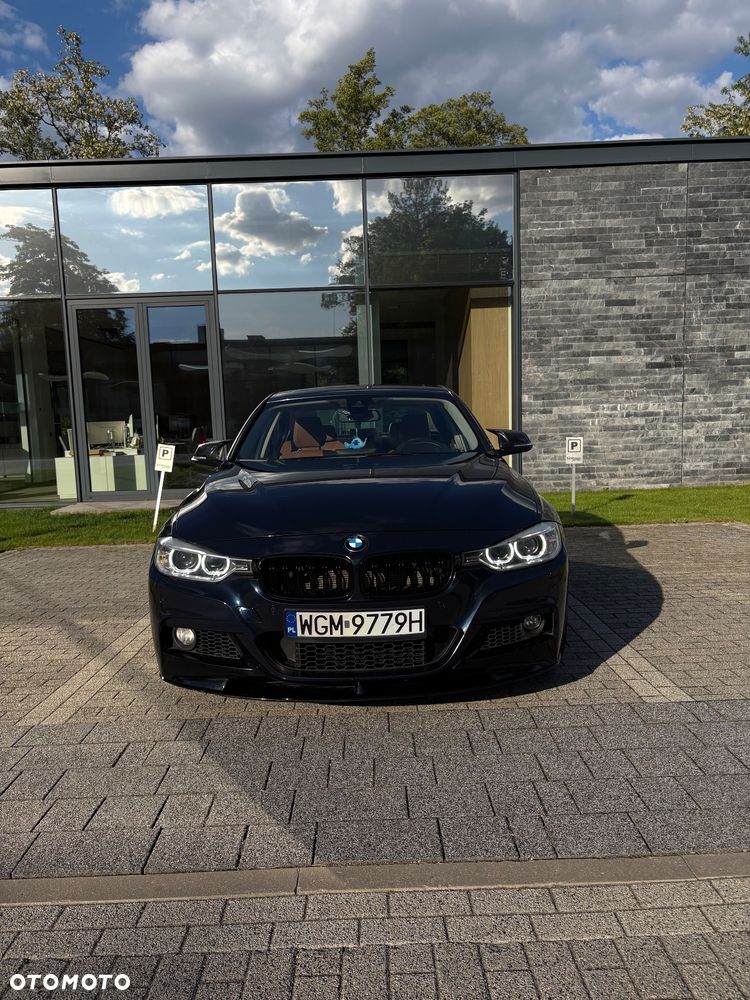 BMW Seria 3 335i xDrive - 1