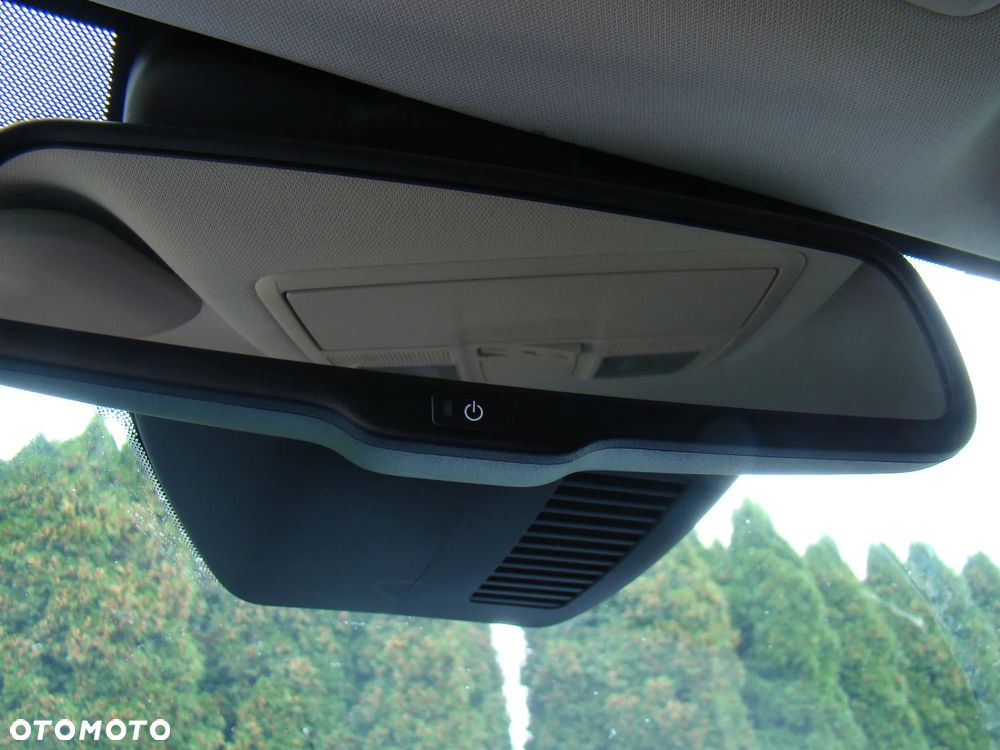 Mazda 6 Kombi SKYACTIV-D 150 i-ELOOP Exclusive-Line - 9