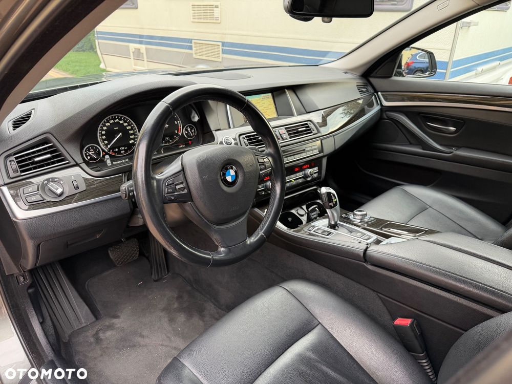 BMW Seria 5 520d Efficient Dynamics Edition Luxury Line - 26