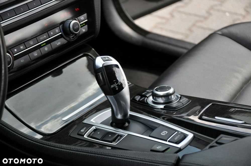 BMW Seria 5 - 35