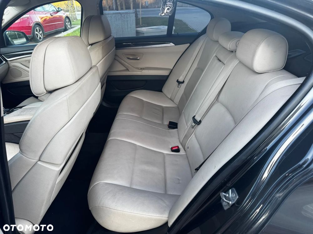 BMW Seria 5 - 21