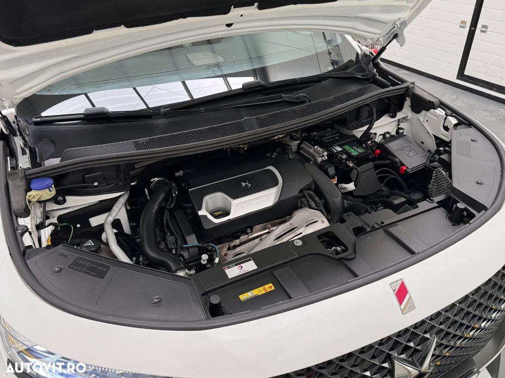 DS Automobiles DS 7 Crossback PERFORMANCE LINE - 31