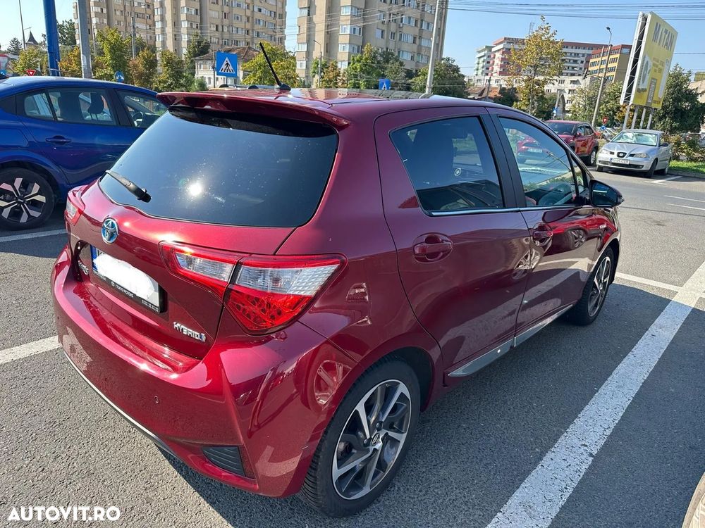 Toyota Yaris - 5