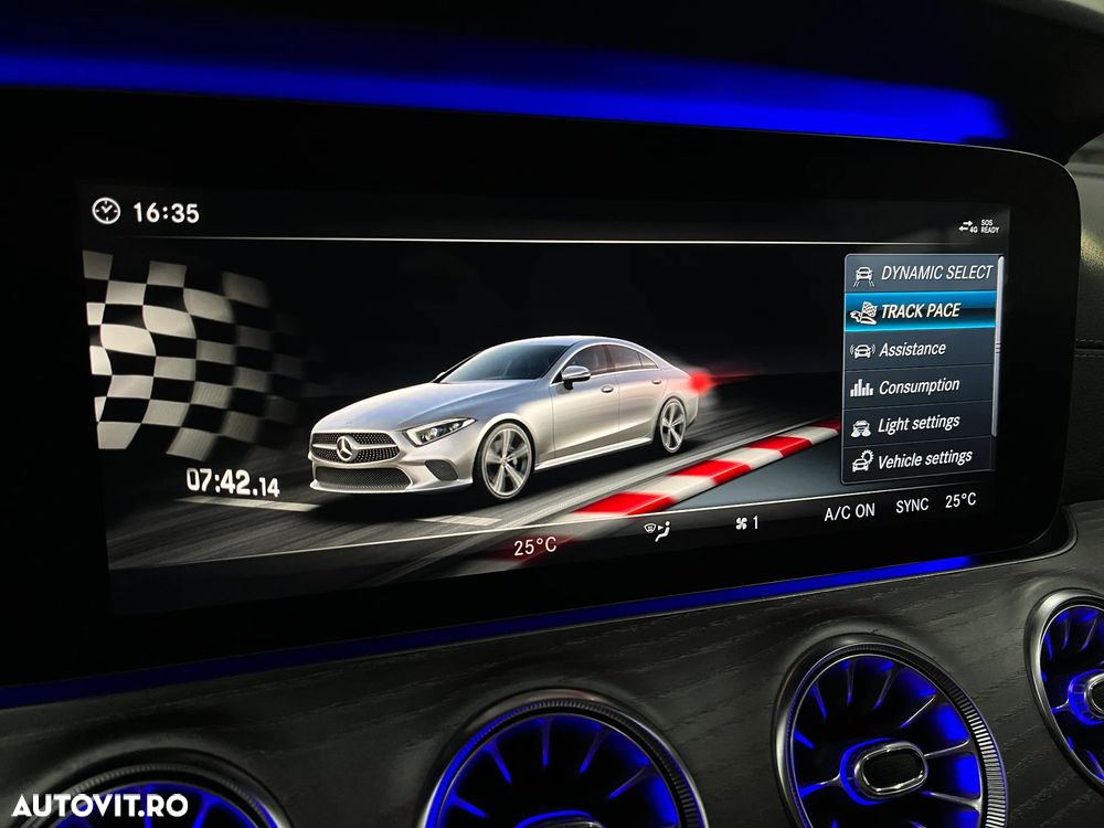 Mercedes-Benz CLS - 15