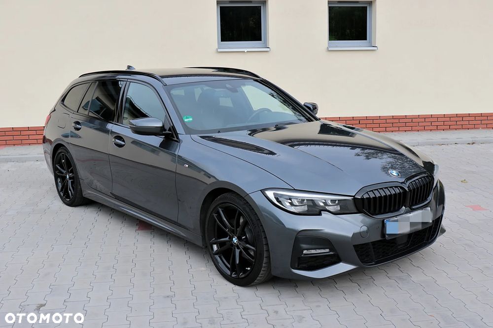 BMW Seria 3 320d Touring M Sport - 4