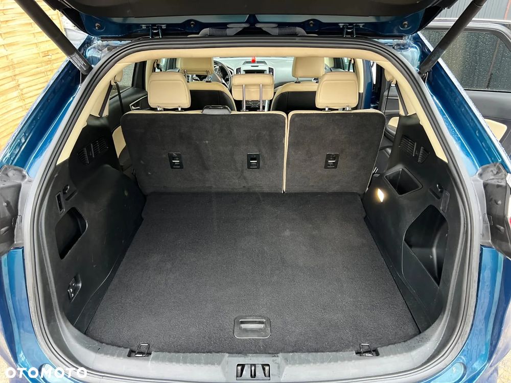 Ford Edge - 17