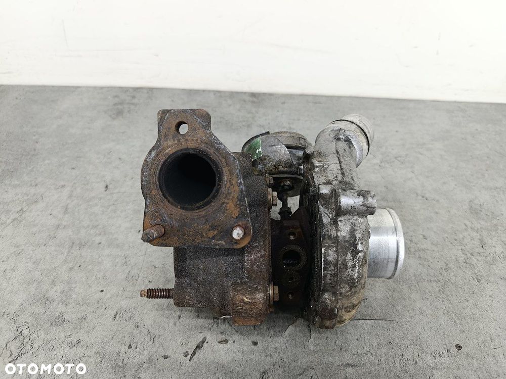 TURBINA RENAULT LAGUNA III ( 07-15 ) GTA1749V  H8200347344 765015-4 2.0 DCI - 4