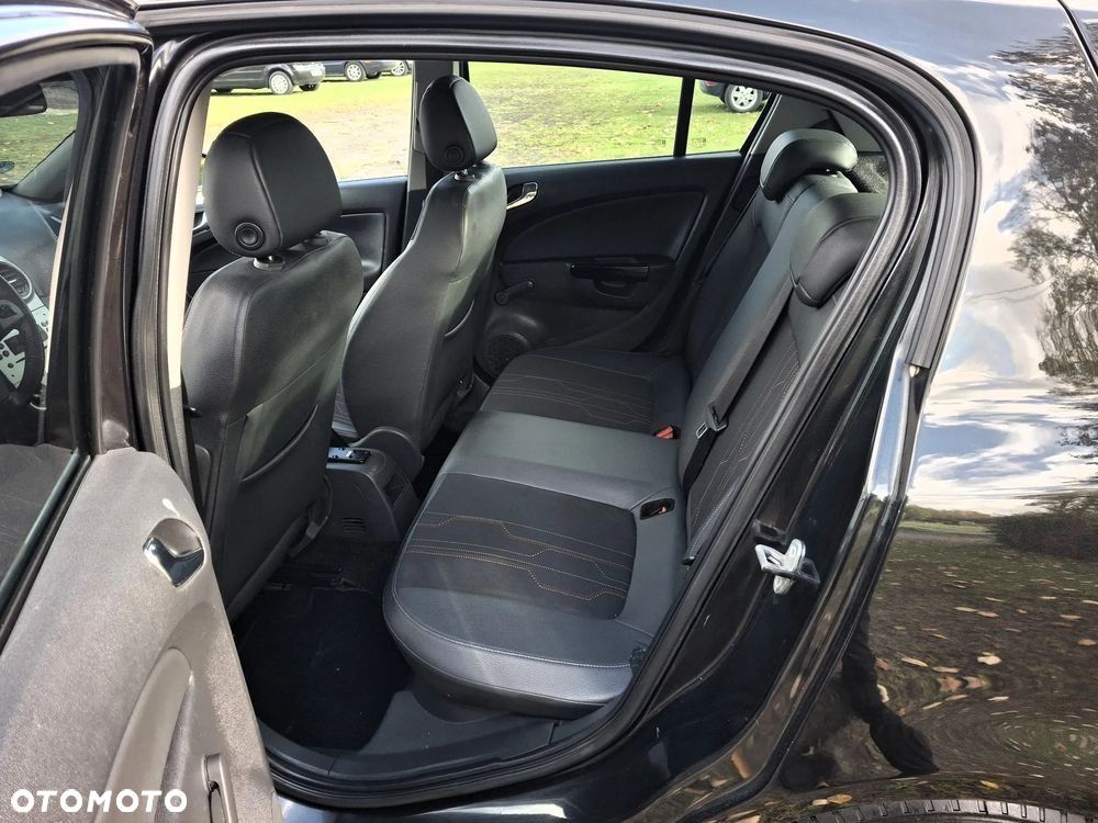 Opel Corsa 1.4 16V 150 Jahre - 8