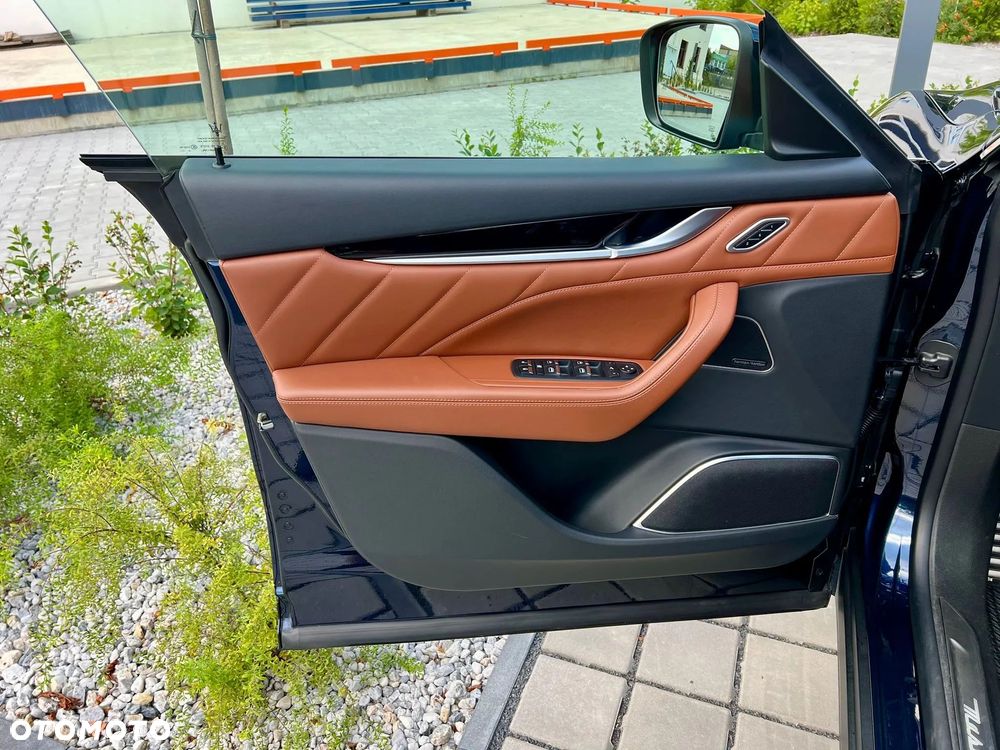 Maserati Levante - 7