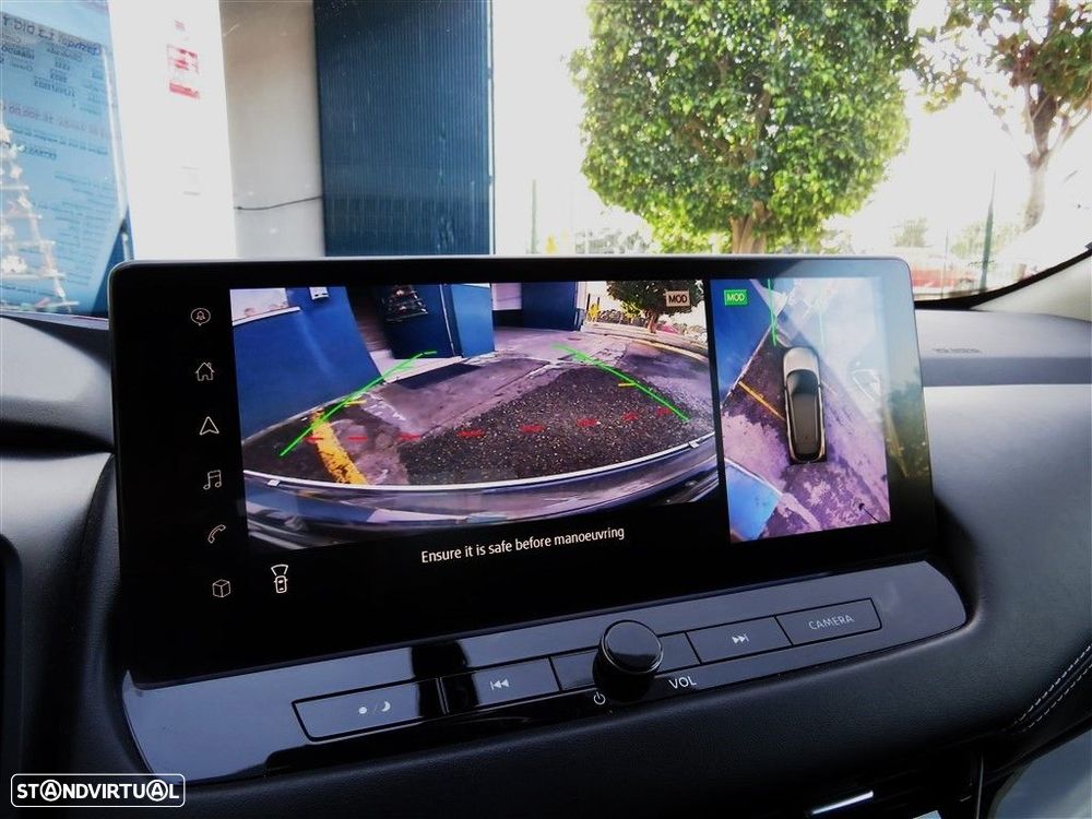 Nissan Qashqai 1.3 DIG-T N-Connecta LED Xtronic - 11