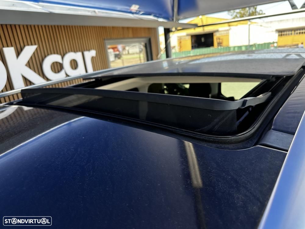 Mercedes-Benz V 220 d Longo Avantgarde Aut. - 12