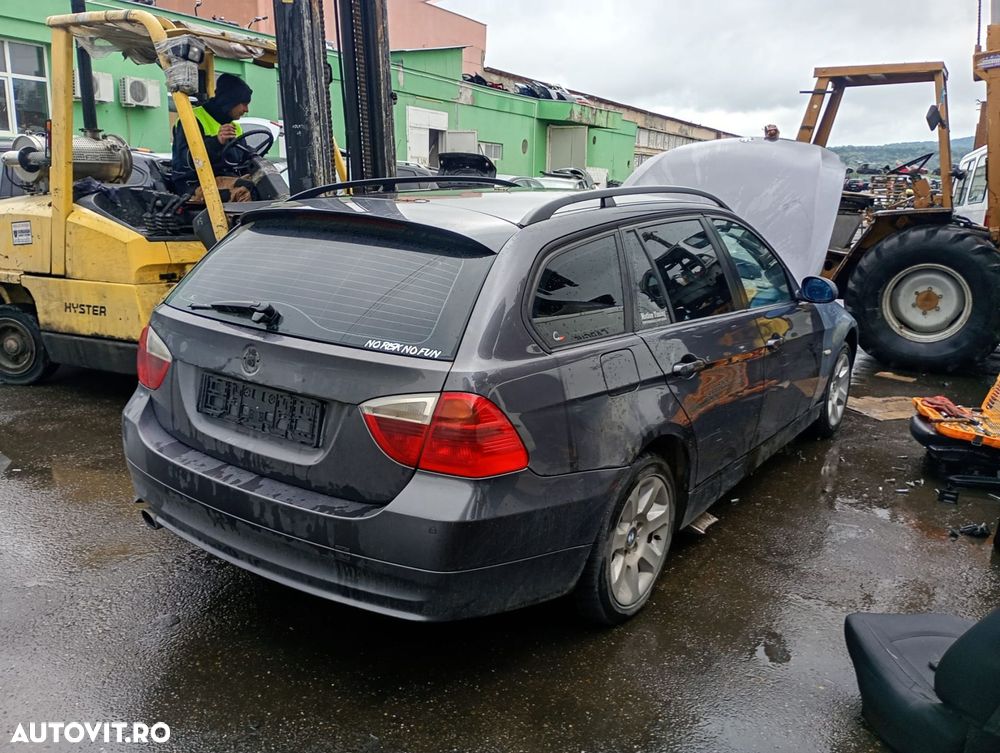 Usa stanga spate BMW Seria 3 E91 [facelift] [2008 - 2013] 2.0d N47D20 - 28