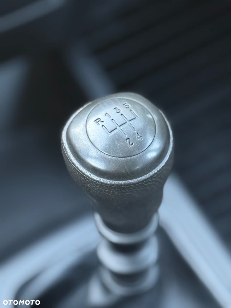 Kia Ceed 1.6 Crdi Comfort + - 25