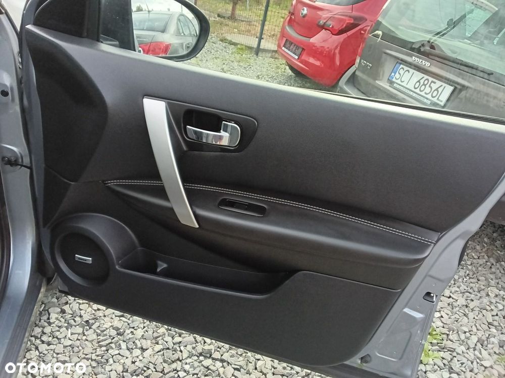 Nissan Qashqai+2 - 28