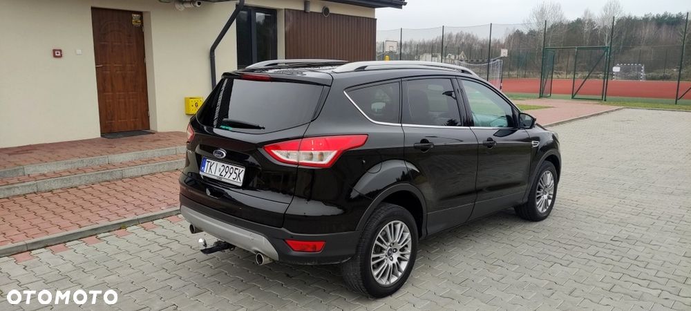 Ford Kuga 2.0 TDCi 2x4 Titanium - 16