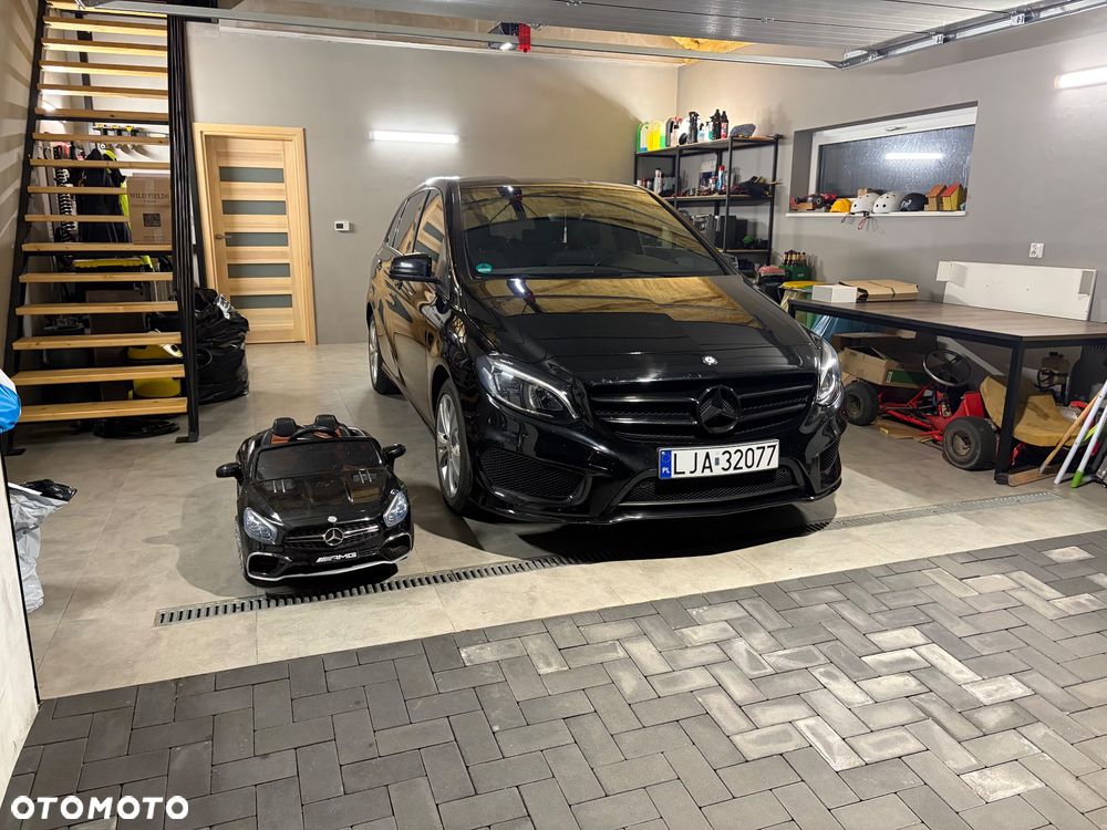 Mercedes-Benz B-Class
