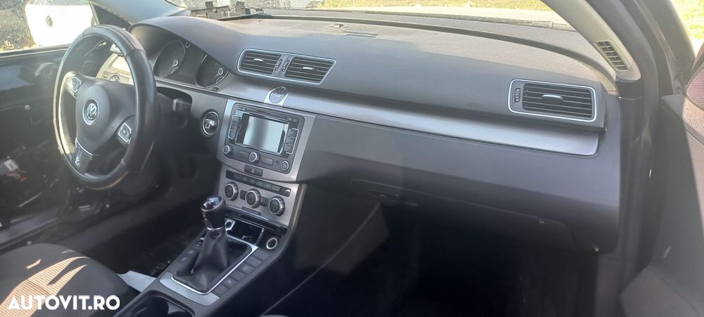 Dezmembram VW Passat B7 2.0 TDI CFFB cod cutie NFU - 8