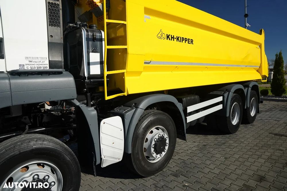 MAN TGS 41.440 / 8x8 / AUTOBASCULANTĂ CU BASCULARE PE SPATE - 5,9 M / CUTIE DE VITEZE MANUALĂ / - 16