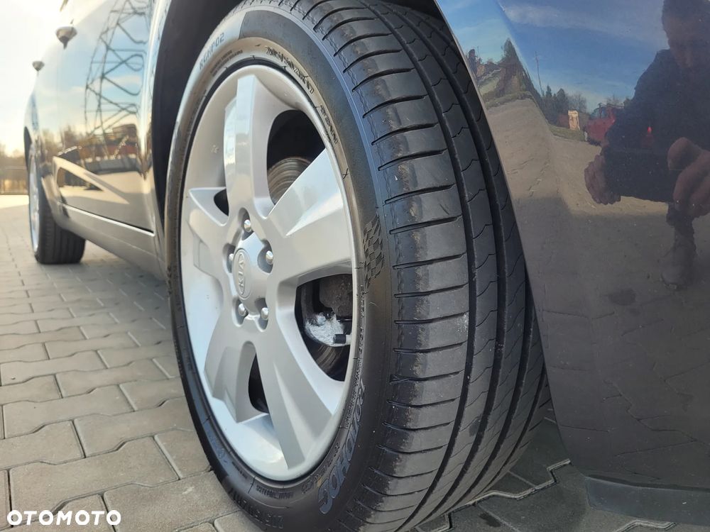 Kia Venga 1.6 CVVT Platinum Edition - 36