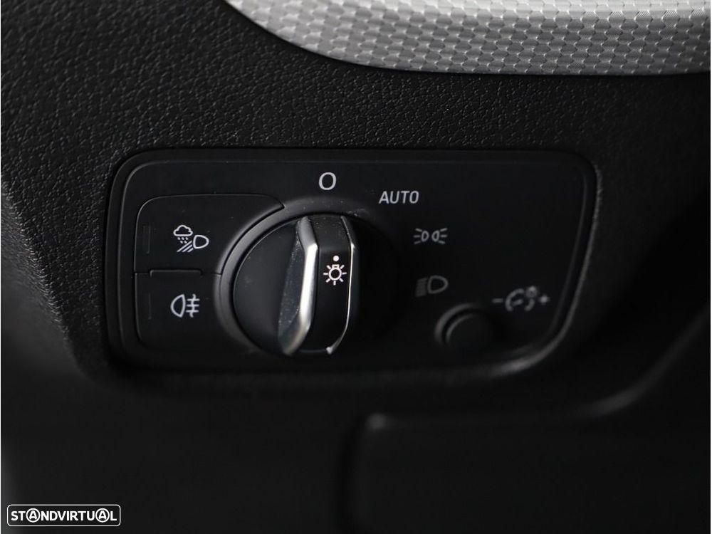 Audi Q2 35 TFSI S line S tronic - 11