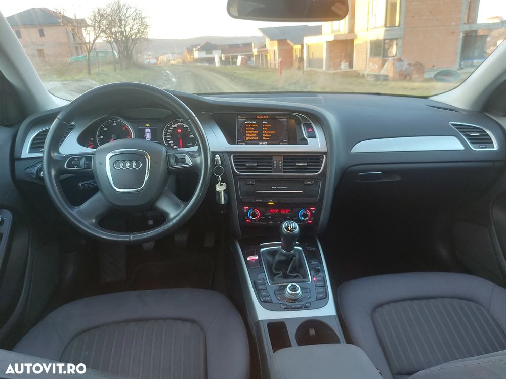 Audi A4 Avant - 11