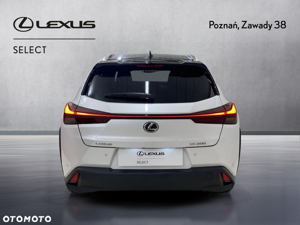 Lexus UX - 9