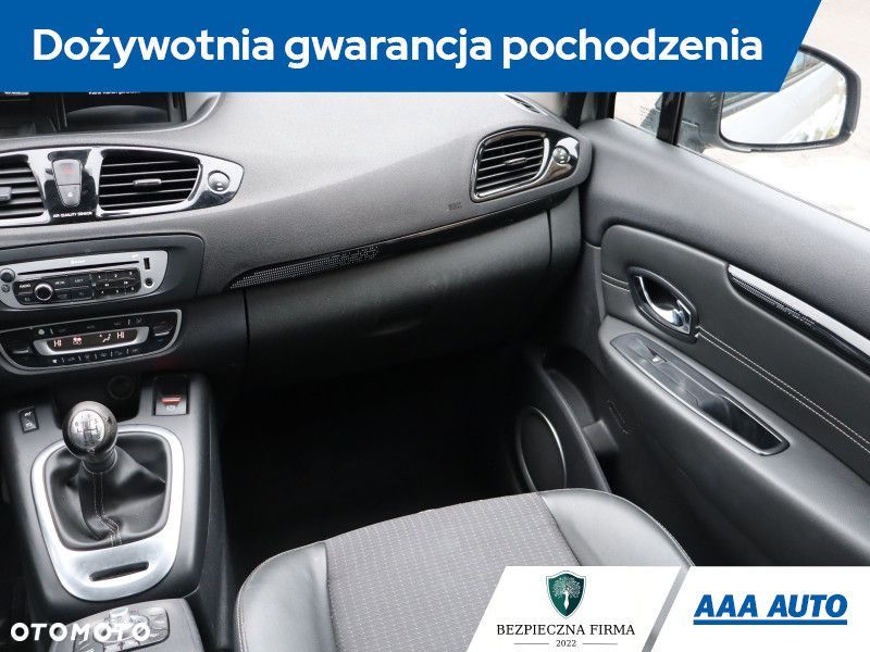 Renault Scenic - 10