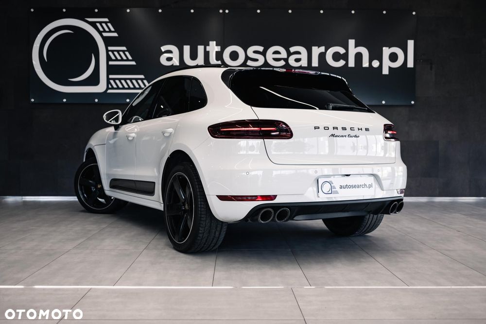 Porsche Macan Turbo - 7
