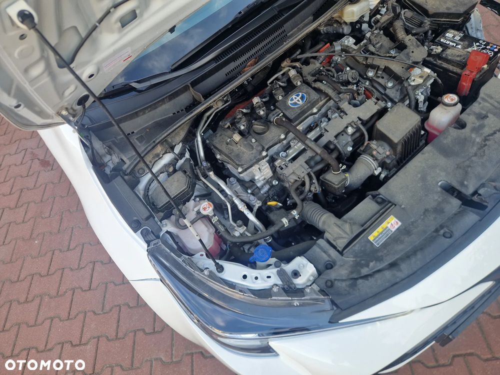 Toyota Corolla 1.8 Hybrid Comfort - 19