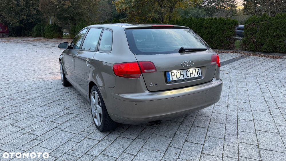 Audi A3 Sportback - 4
